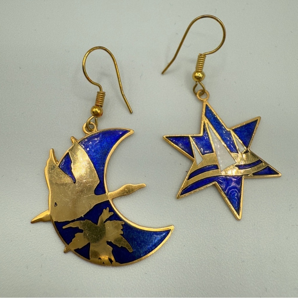 Vintage Cloisonne Blue and Gold Star and Moon Earrings - Picture 6 of 11